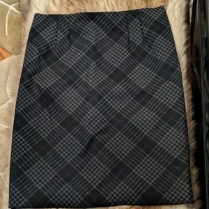Mid Length Plaid Pencil Skirt